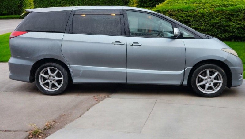 TOYOTA ESTIMA